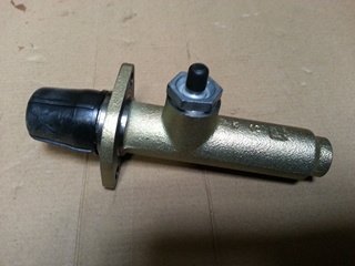 Spojkový válec LIAZ,MTS,T815 Ø22mm